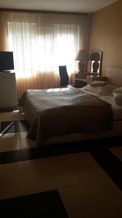 Family Hotel Kartala Blagoevgrad Extérieur photo